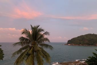 The Cliff Bar and Grill User Photo