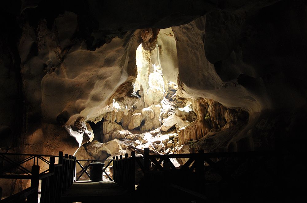 Wind Caves Travel Guidebook Must Visit Attractions In Kuching Wind Caves Nearby Recommendation Trip Com