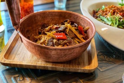 The Master of Lijiang Restaurant(Gu Cheng Nan Men Store)