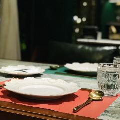 Queen·Cheuk Yuet User Photo