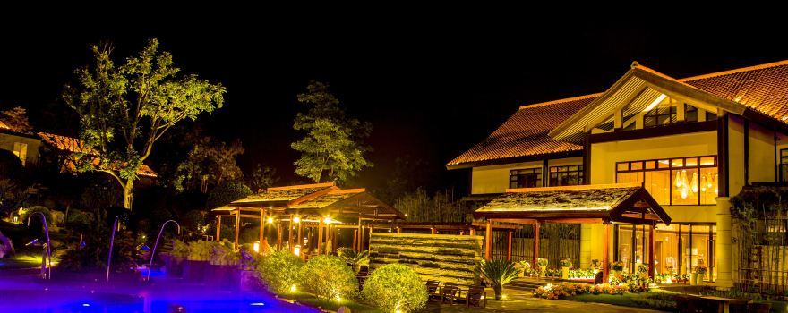 Huajianchi·chunshang Hot Spring Theme Park