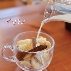 Orient Bistro Fine Yunnan Dining and Bar 여행 사진