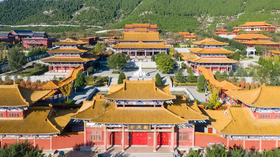Hotels near Longxing Temple