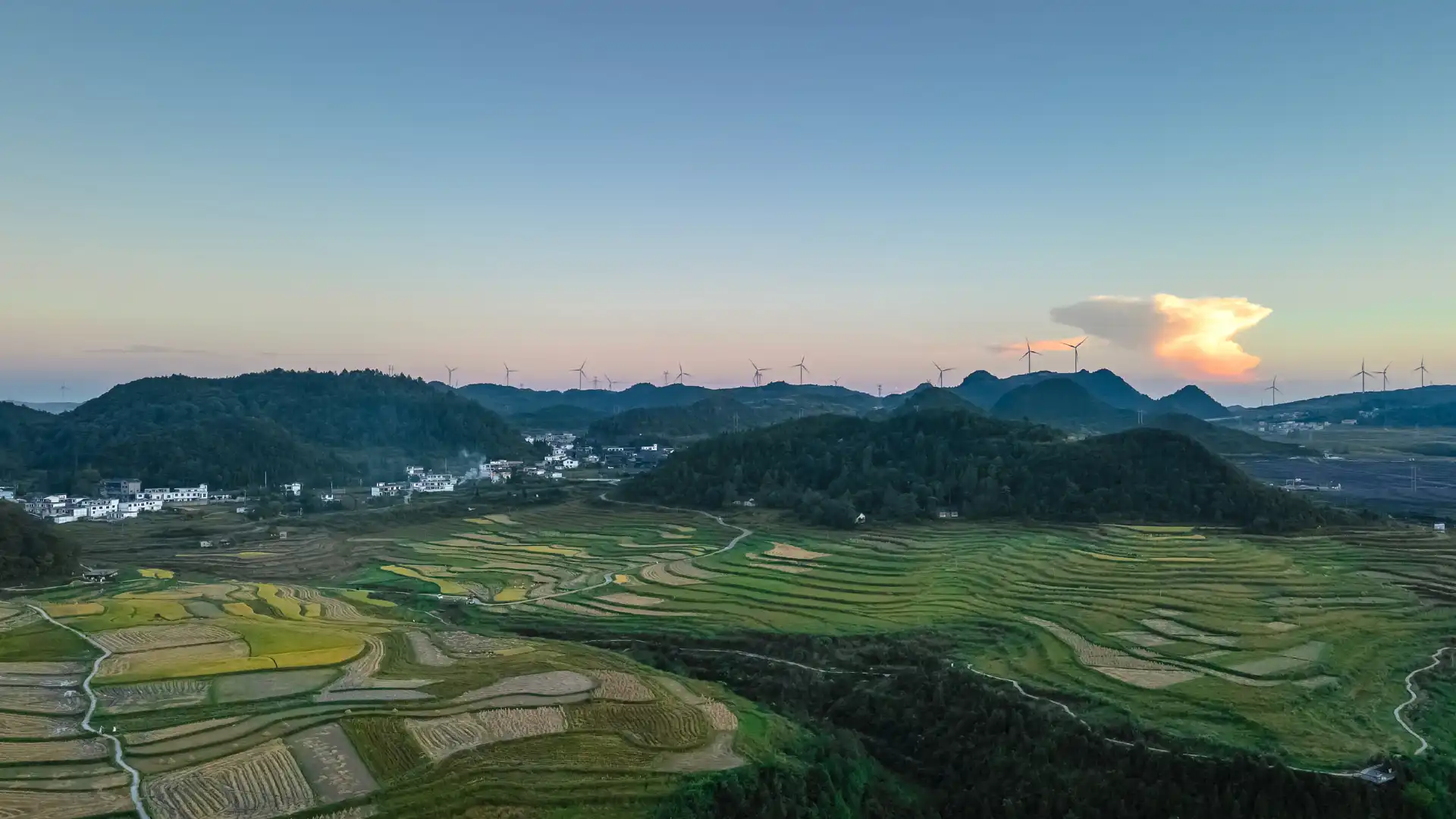 Hotels near Gaopo Yunding Miao Nationality Village