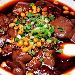 梁三哥鸡肉·源于一九九六年(青城山店) User Photo