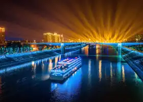 Ночная поездка в реку Янцзы