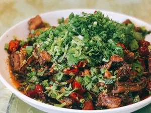 QING LI FAN DIAN
