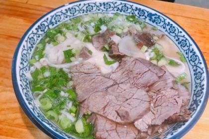 Qing Zhen·Song shu jia niu rou mian(zheng ning lu dian)