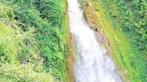 Hei'er Waterfall