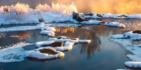 伊春河
