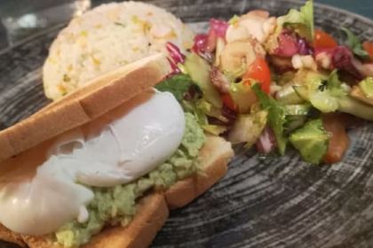 Eden Sushi Lab & Lounge bar