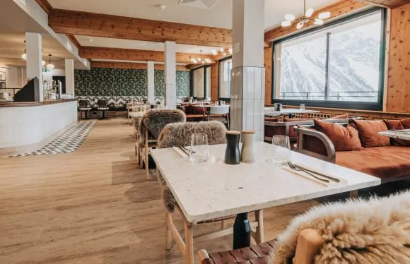 Alpensand Panoramic Restaurant & Social Club