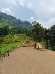 Gunung pancar batu garenggong