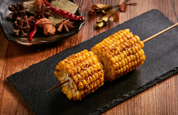 桂林古鎮江璟酒店（灕江景區大圩古鎮店）·觀山苑餐廳