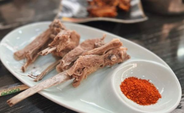 Jingyuangaliumeiweiyanggaorou