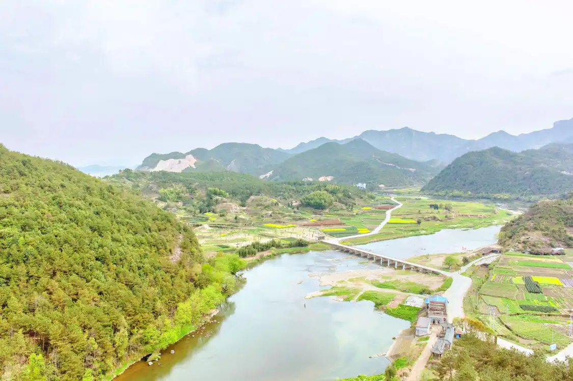 Hotel in zona Furong Gorge