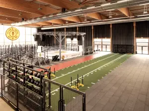 Gold's Gym