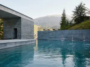 7132 Therme