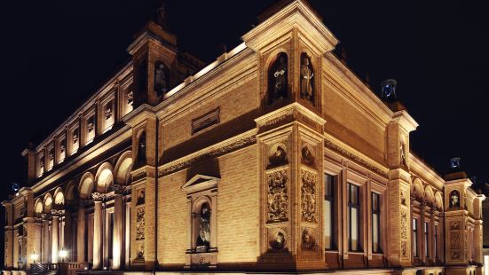 市立美術館