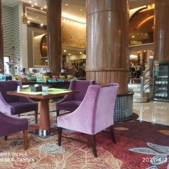 Yunfubiguiyuanfenghuangjiudianweiyena Western Restaurant User Photo