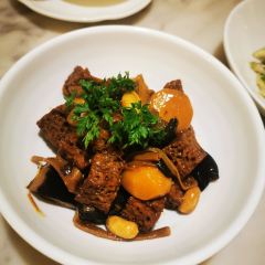 Han She (889 Plaza) User Photo