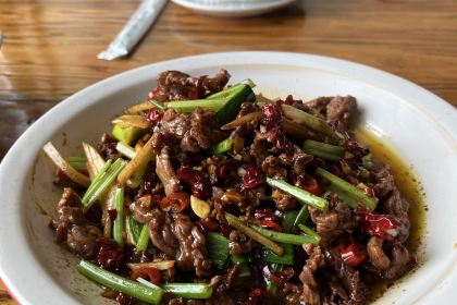 顶家家(东江店)