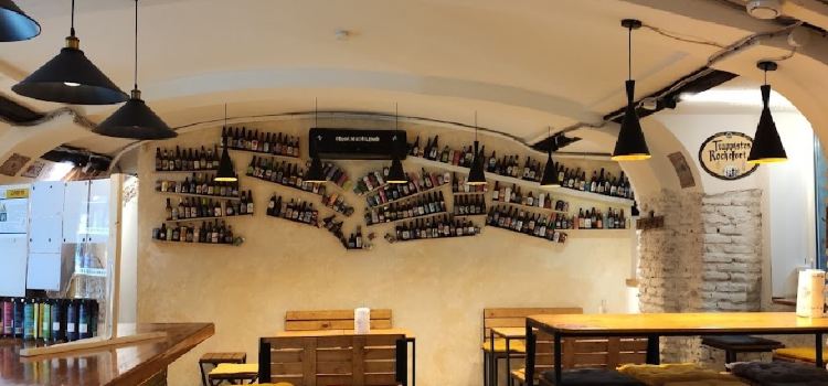Tsota Tsota Craft Beer Pub
