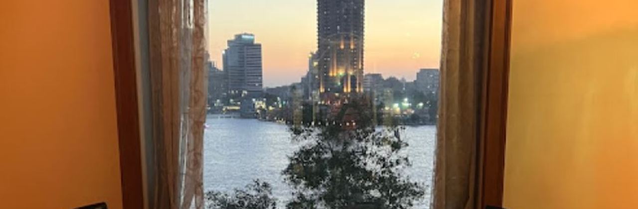 مطعم زيتوني