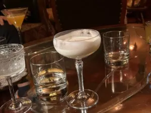 Bar Nostalgia