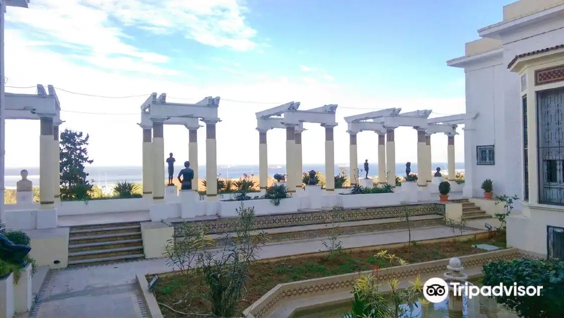 Hotels near Museum of Modern Art of Algiers