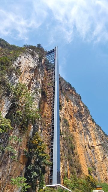 Niuzhu River Grand Canyon - Qingyun Ladder