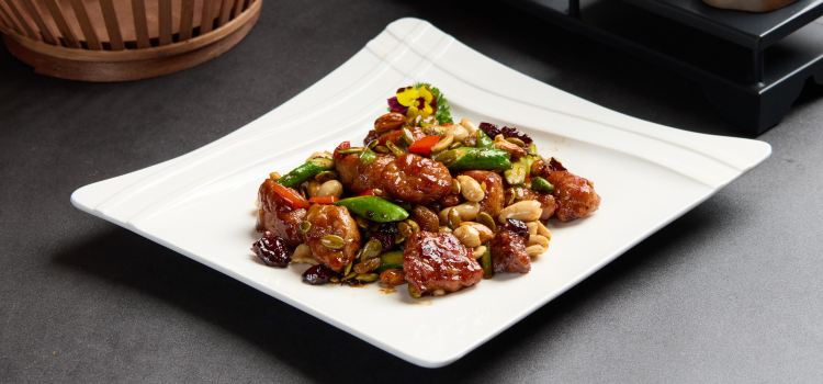 Wan Li Restaurant  (Renaissance Shanghai Caohejing Hotel)