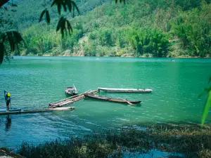 ba pan bu yi gu zhai