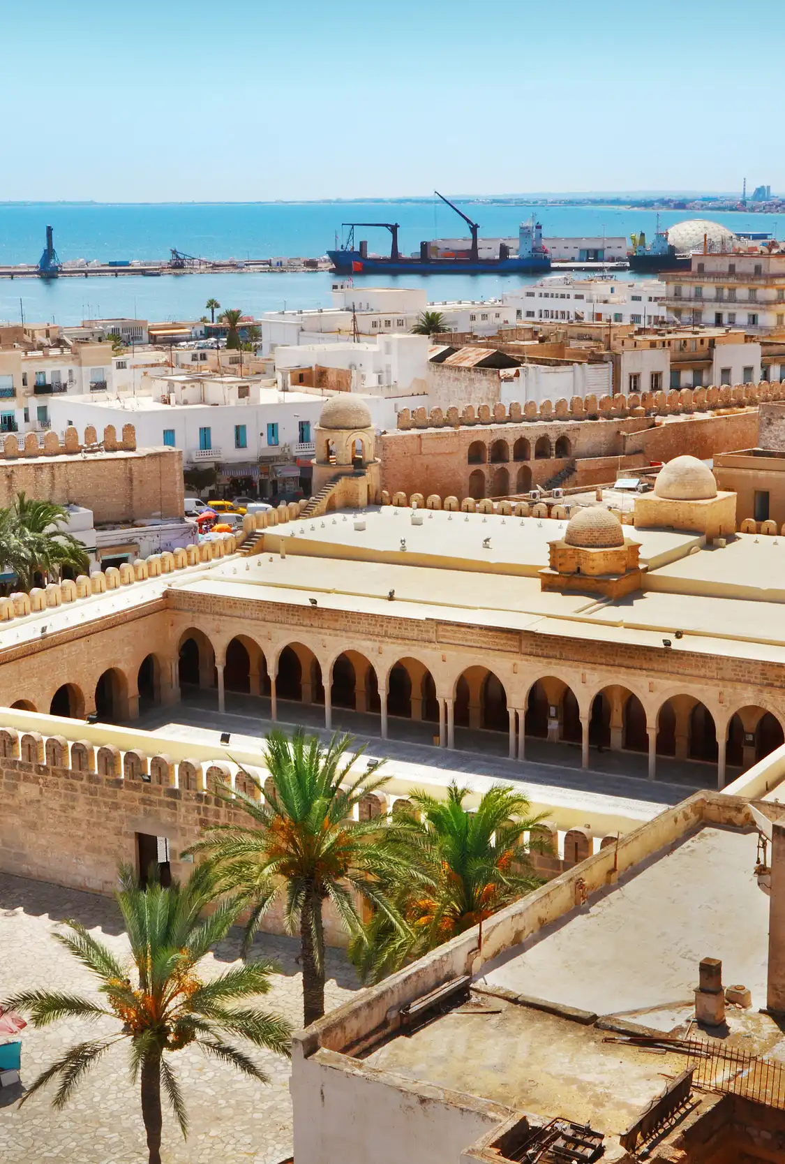 スースのグランドモスク周辺のホテル