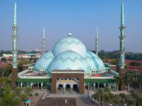 Masjid Raya Al A'zhom Tangerang