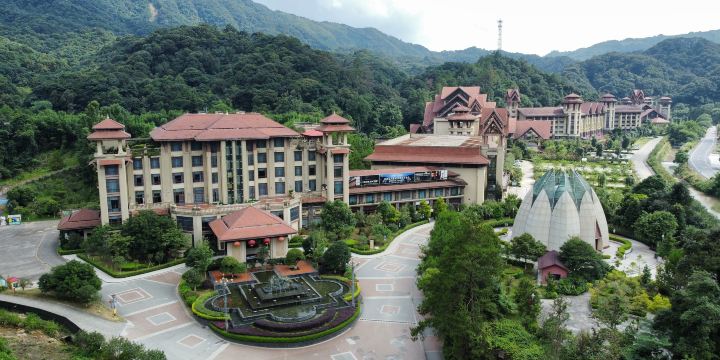 経律論（きょうりつろん）文化旅行村