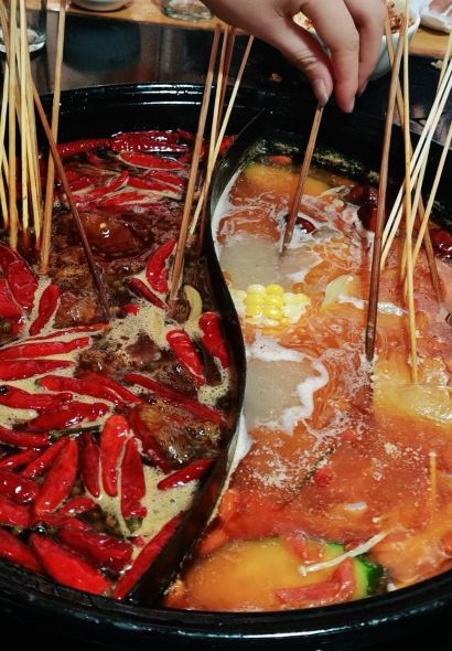 小郡肝串串香…牦牛肉火锅