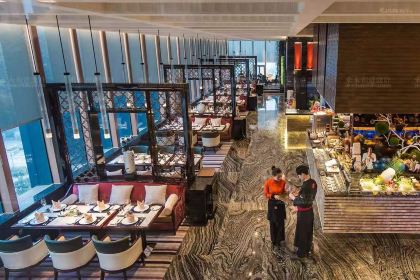 開臣國際酒店四季餐廳