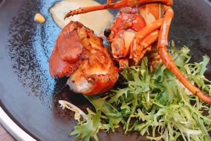 半岛海鲜自助餐厅