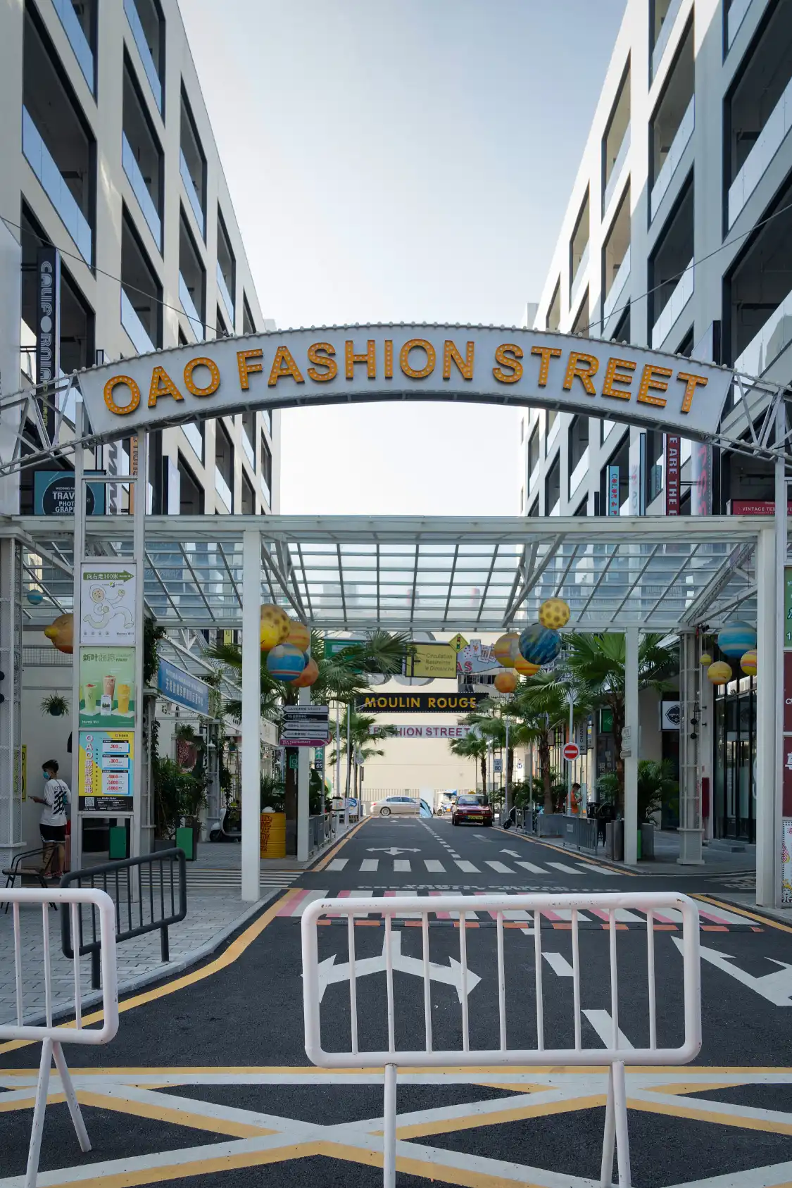 Hotels near OAO Art Space