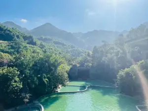 Tianci Huatang Hot Spring