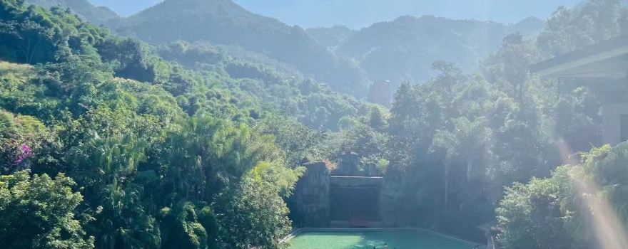 Tianci Huatang Hot Spring