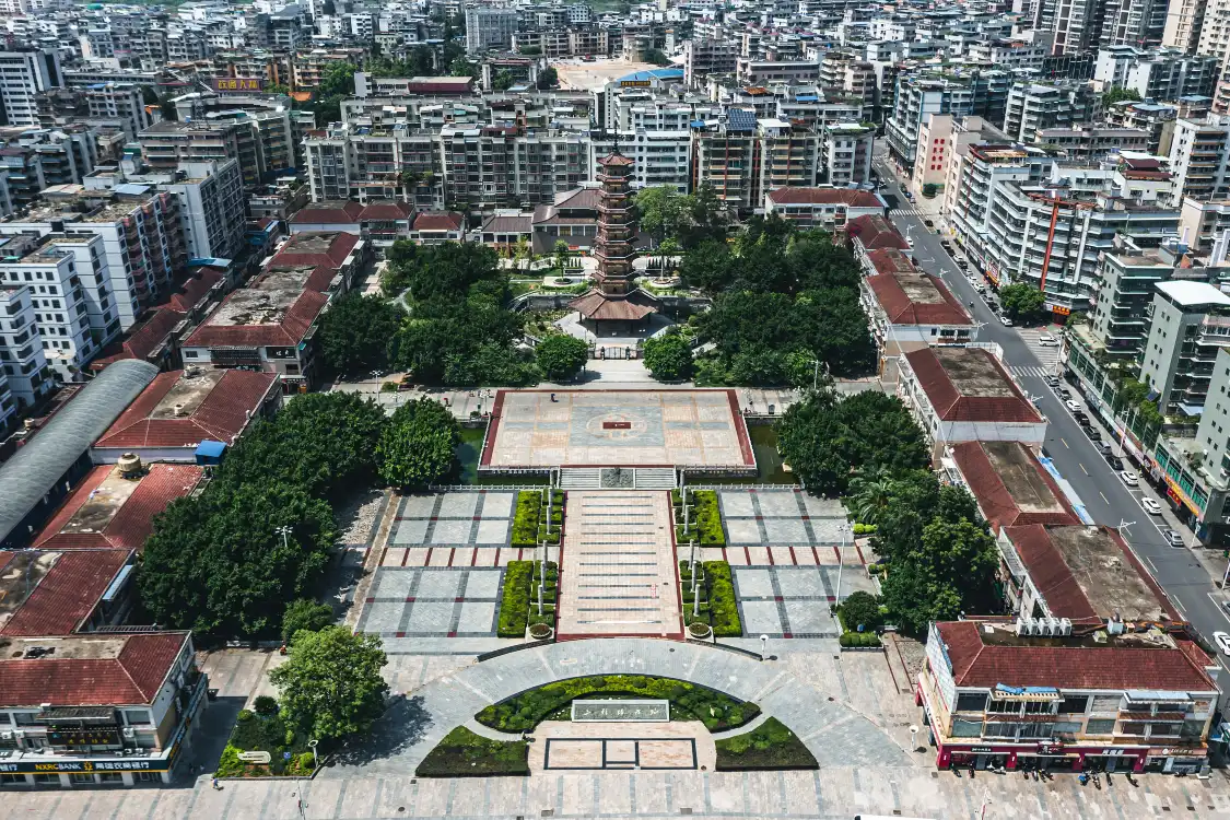 Hotels near Sanyingta