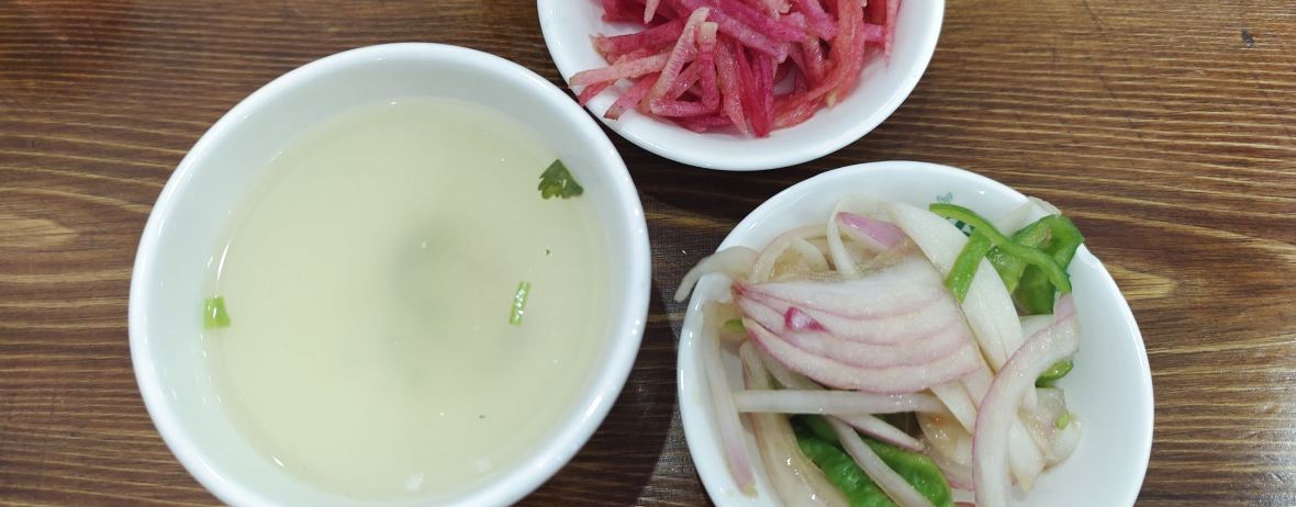 五月的沙枣花抓饭(昭苏店)