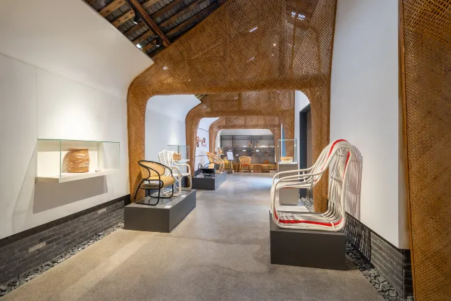 Отзывы об отеле Lucy Hotel  (Chongzhou Government Central Plaza)