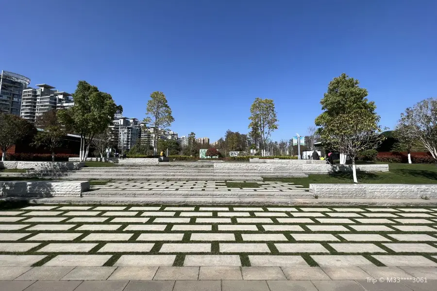 梨園-廣場