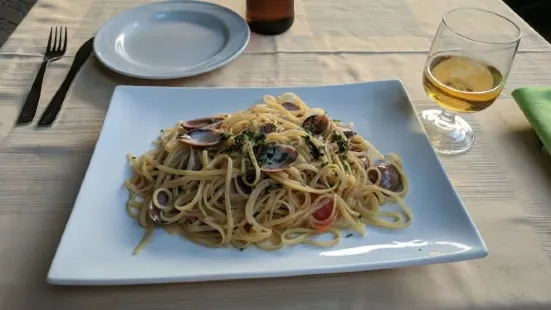 Ristorante quattro passi di Sasso Mauro