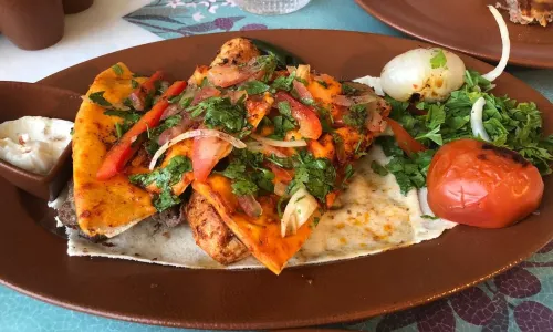 Bayt El Talleh Restaurant