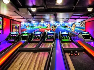 Kingpin Townsville - Bowling Alley, Laser Tag, Arcade, Karaoke & Events