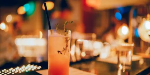 十三邀小酒館